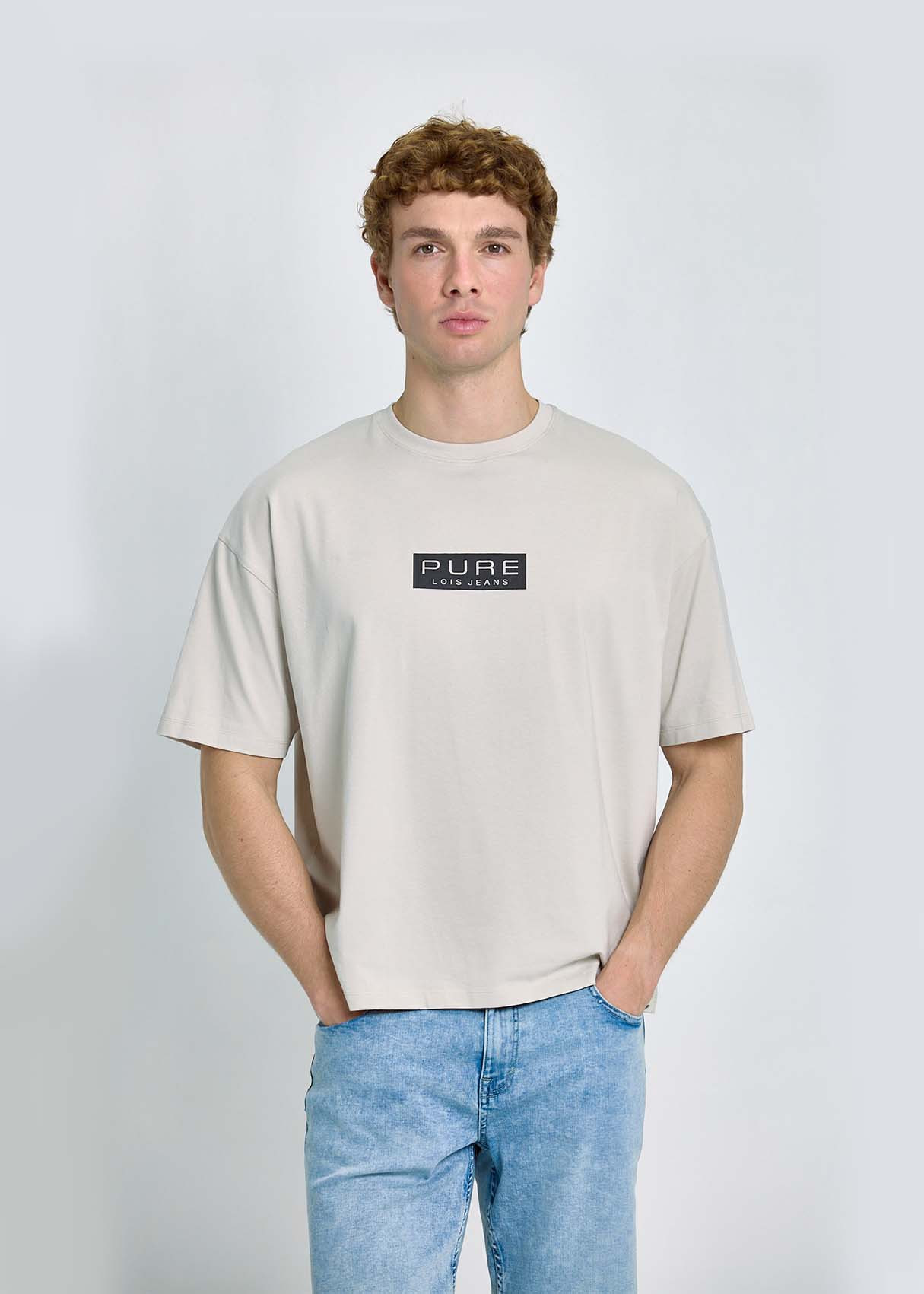Camiseta Comfort Soft Etiqueta Detallada Bajo Beige
