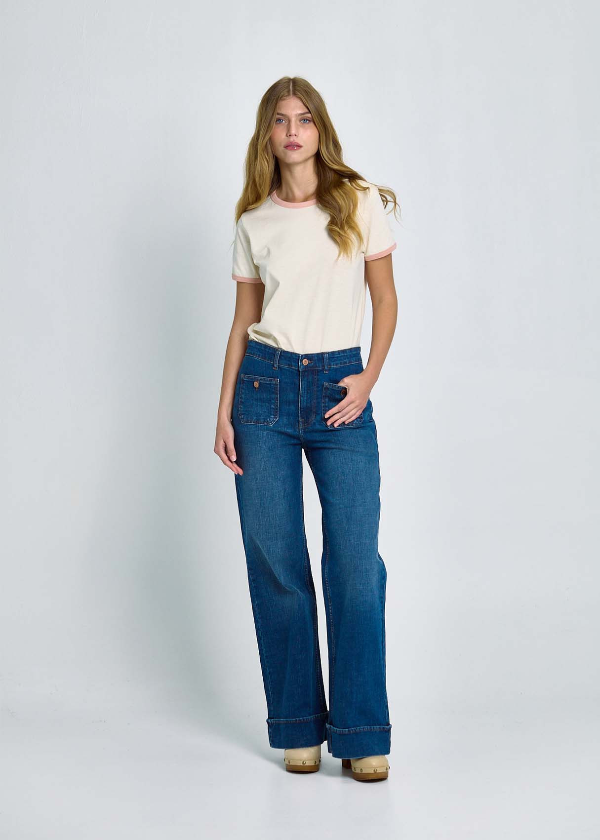 Jeans Wide Leg Tiro Medio Lavado Azul