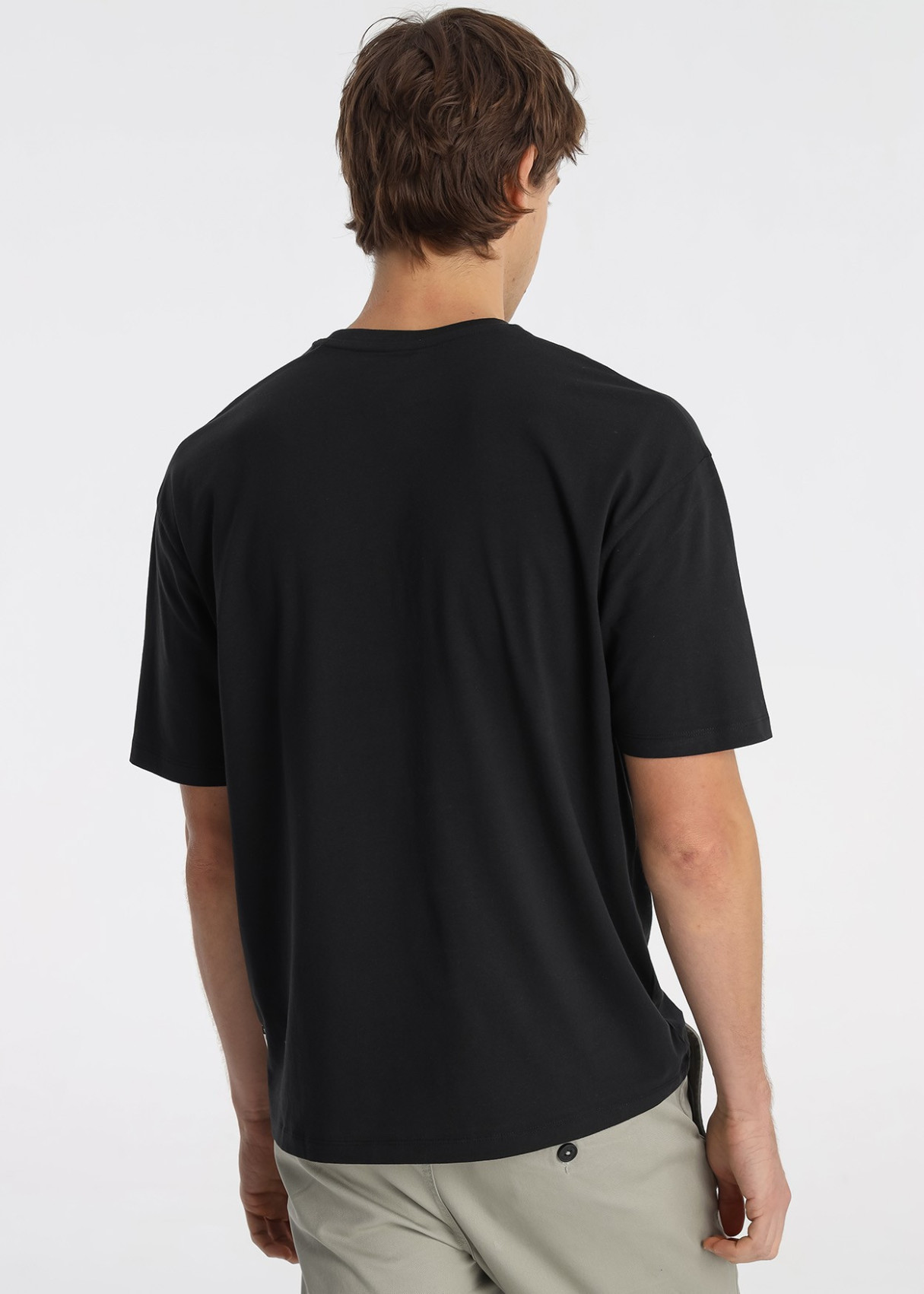 Camiseta Comfort Soft Con Etiqueta Detallada En Negro