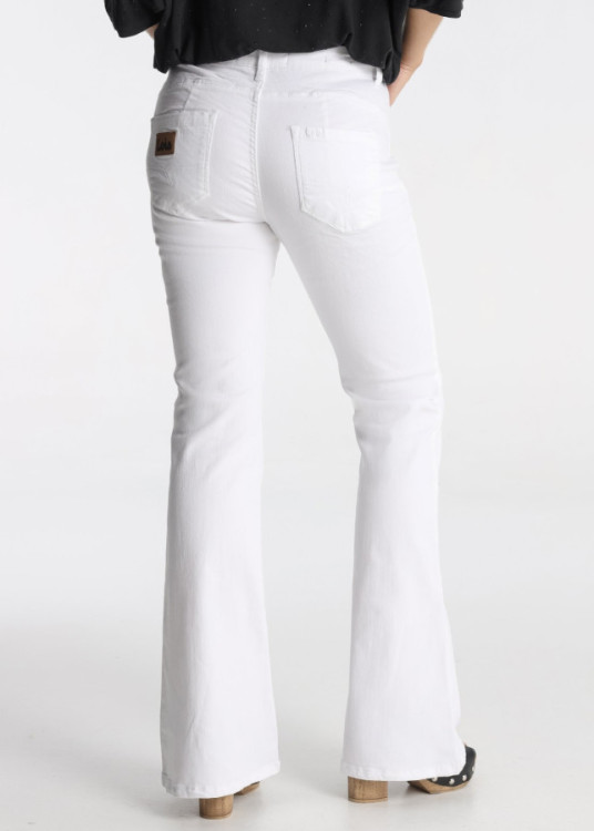 Jeans Flare Push Up Tiro Muy Corto Blanco