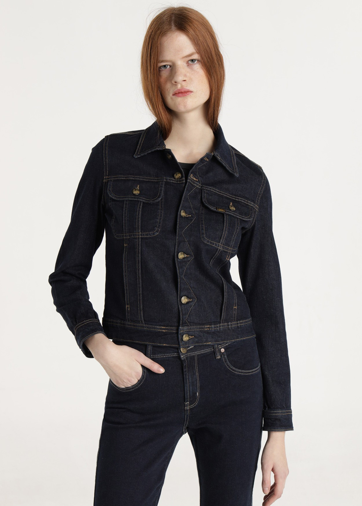 Cazadora Denim Bleach azul oscuro