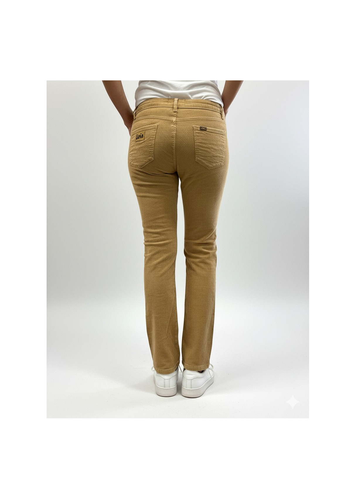 Pantalón straight marrón