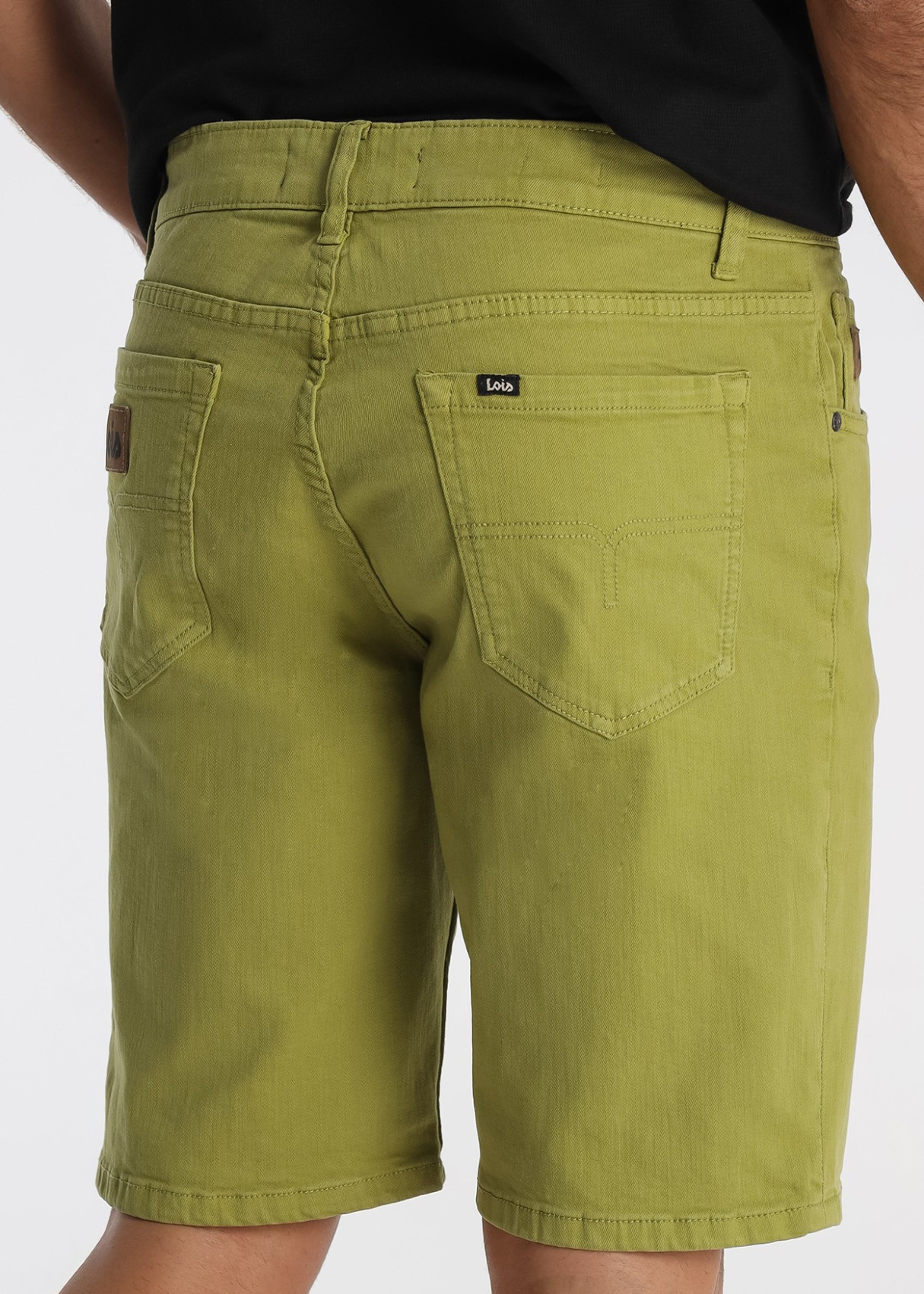 Bermuda Slim De Algodón En Sarga De Color Verde