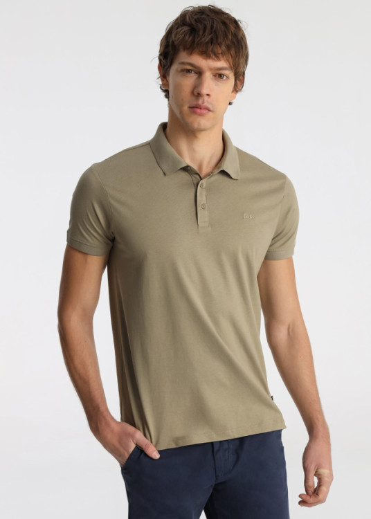 Polo Clásico Bordado Distintivo Color Verde