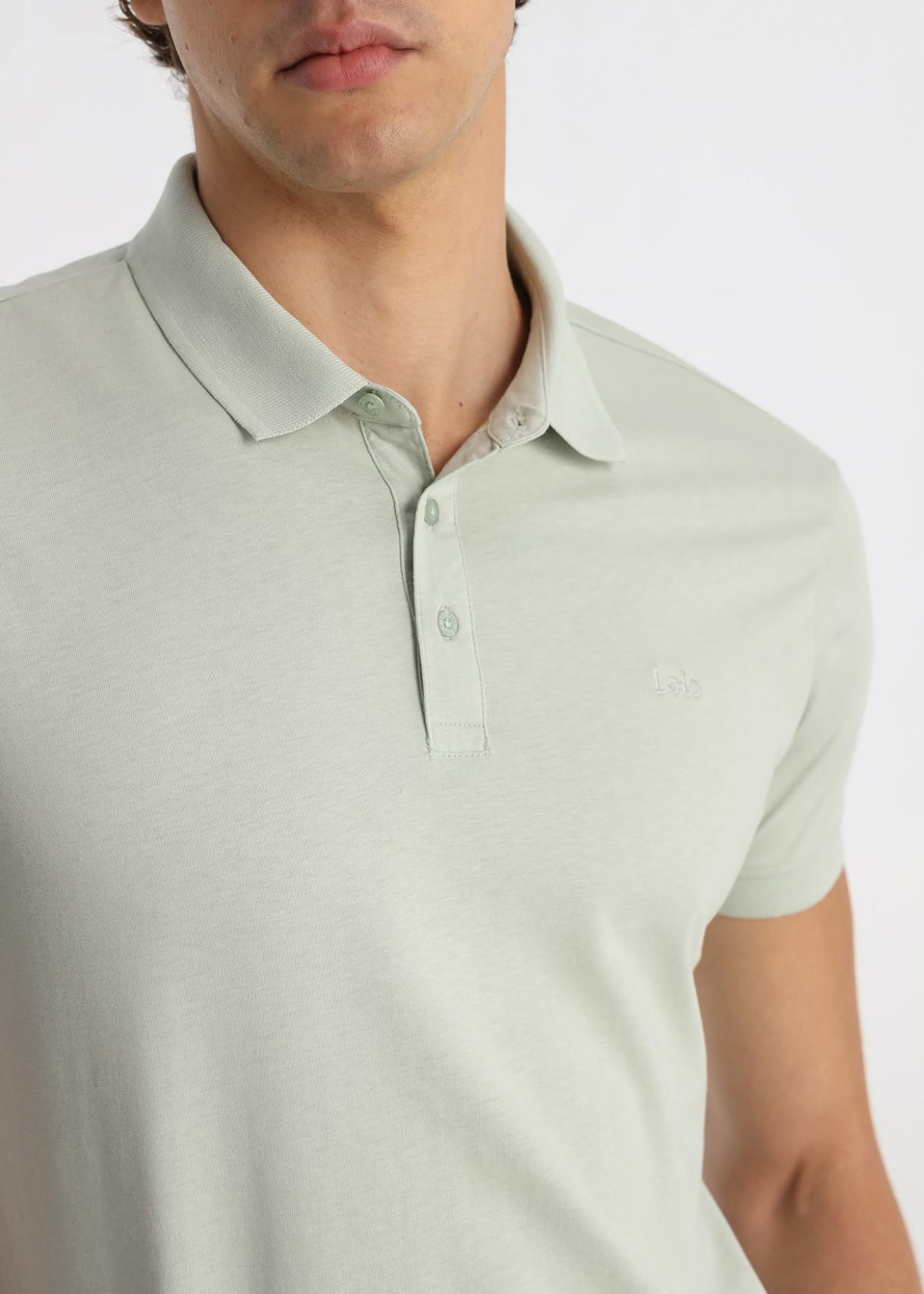 Polo Clásico Bordado Distintivo Color Verde