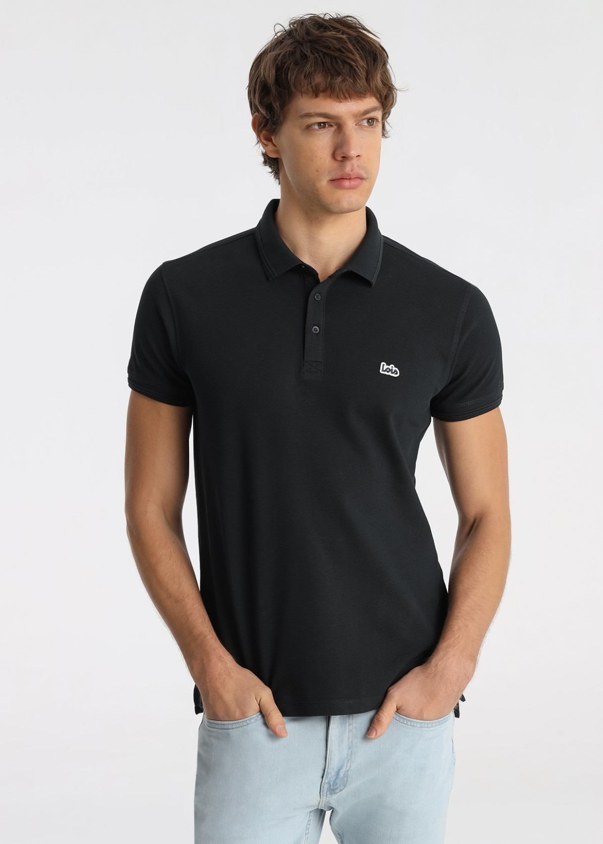 Polo De Piqué Premium Con Parche Logo En Color Gris