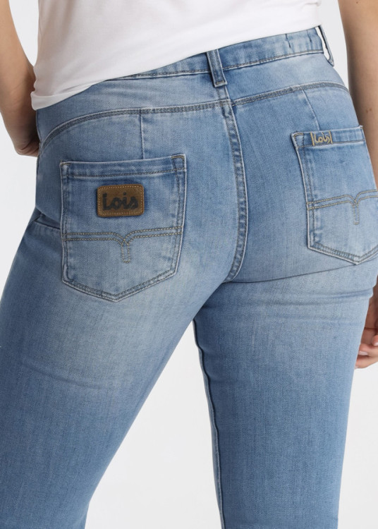 Jeans Flare Push Up Con Tejido Repreve Azul