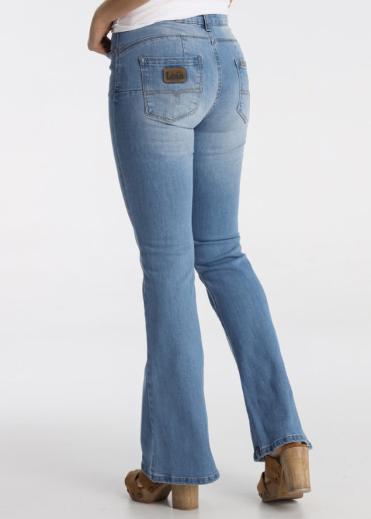 Jeans Flare Push Up Con Tejido Repreve Azul