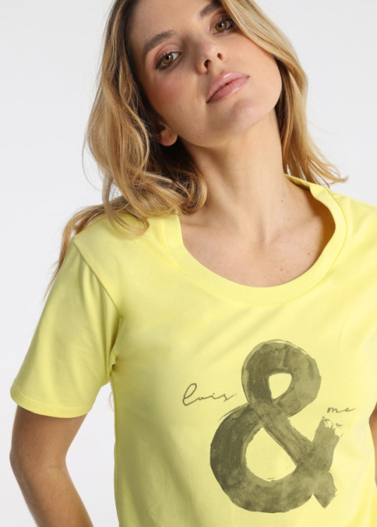 Camiseta Cuello Spoon Gráfica " &" Tipográfica Verde