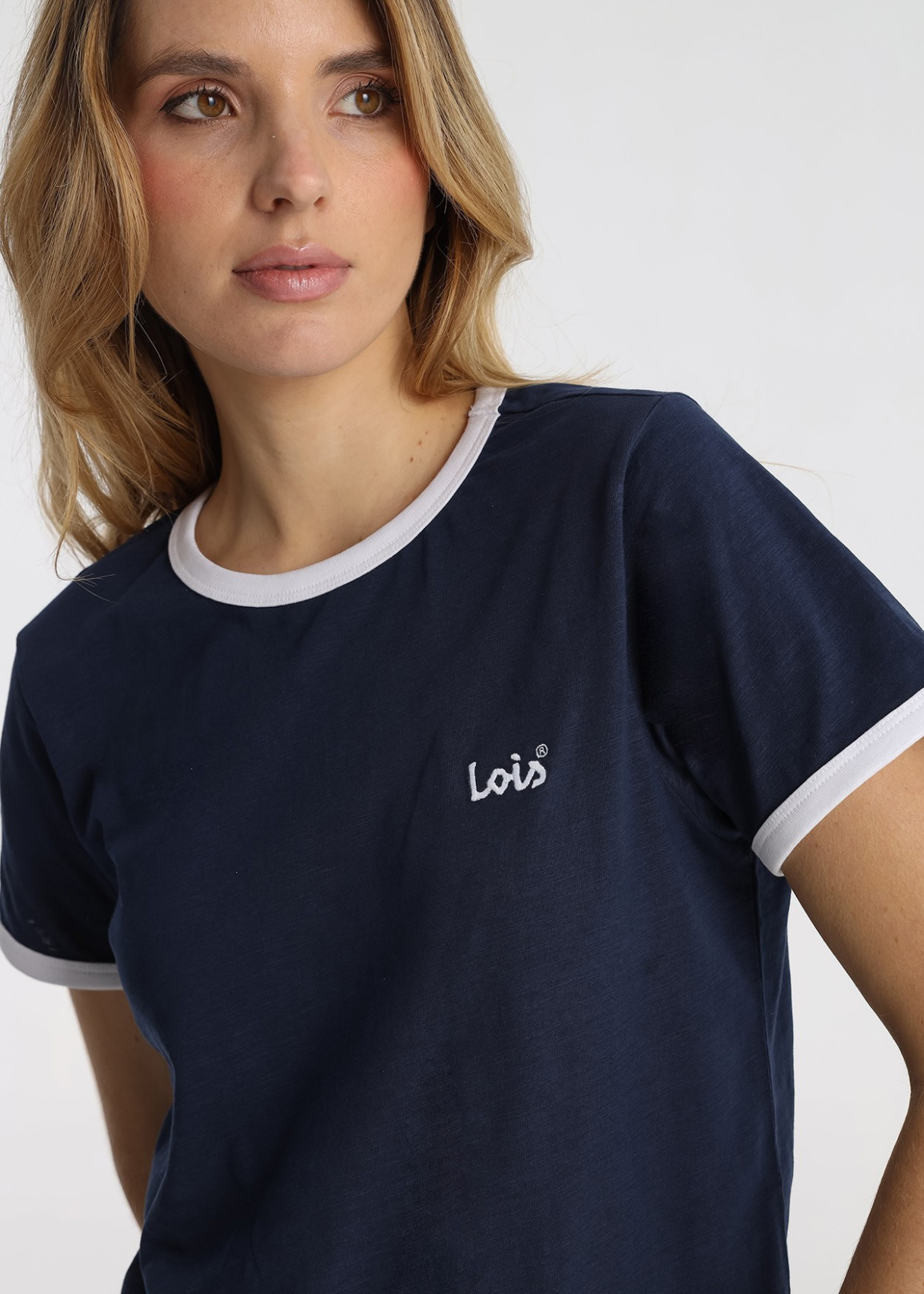 Camiseta Algodón Slub Bordado Logotipo Azul