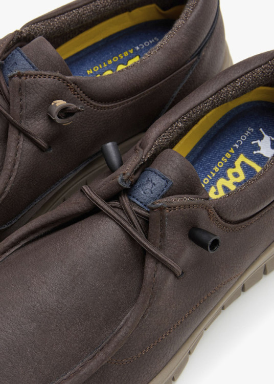 Sneaker Wallabi Casual acolchado marrón