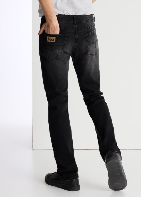 Vaqueros Regular Fit Tiro Medio Lavado Negro