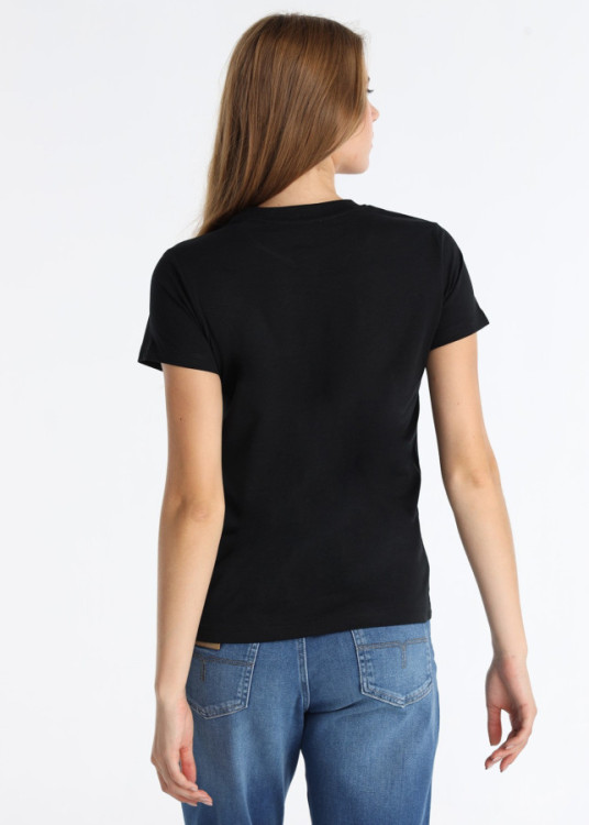 Camiseta Básica Brand Manga Corta Cuello Caja negro