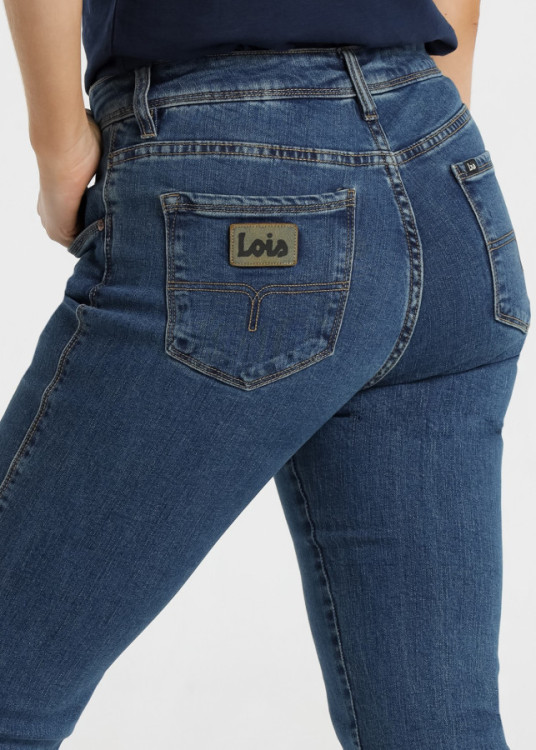 Jeans straight cintura media Azul