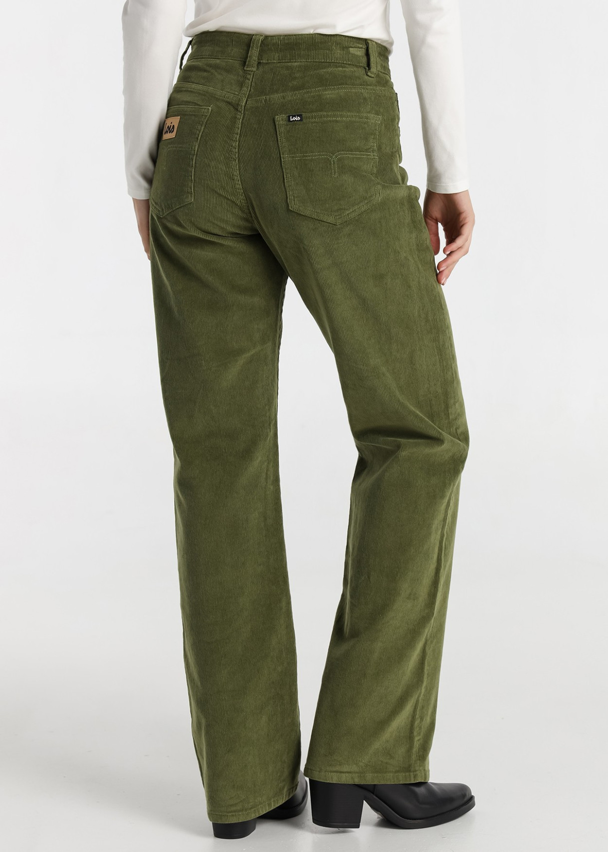 Pantalón Straight Pana verde