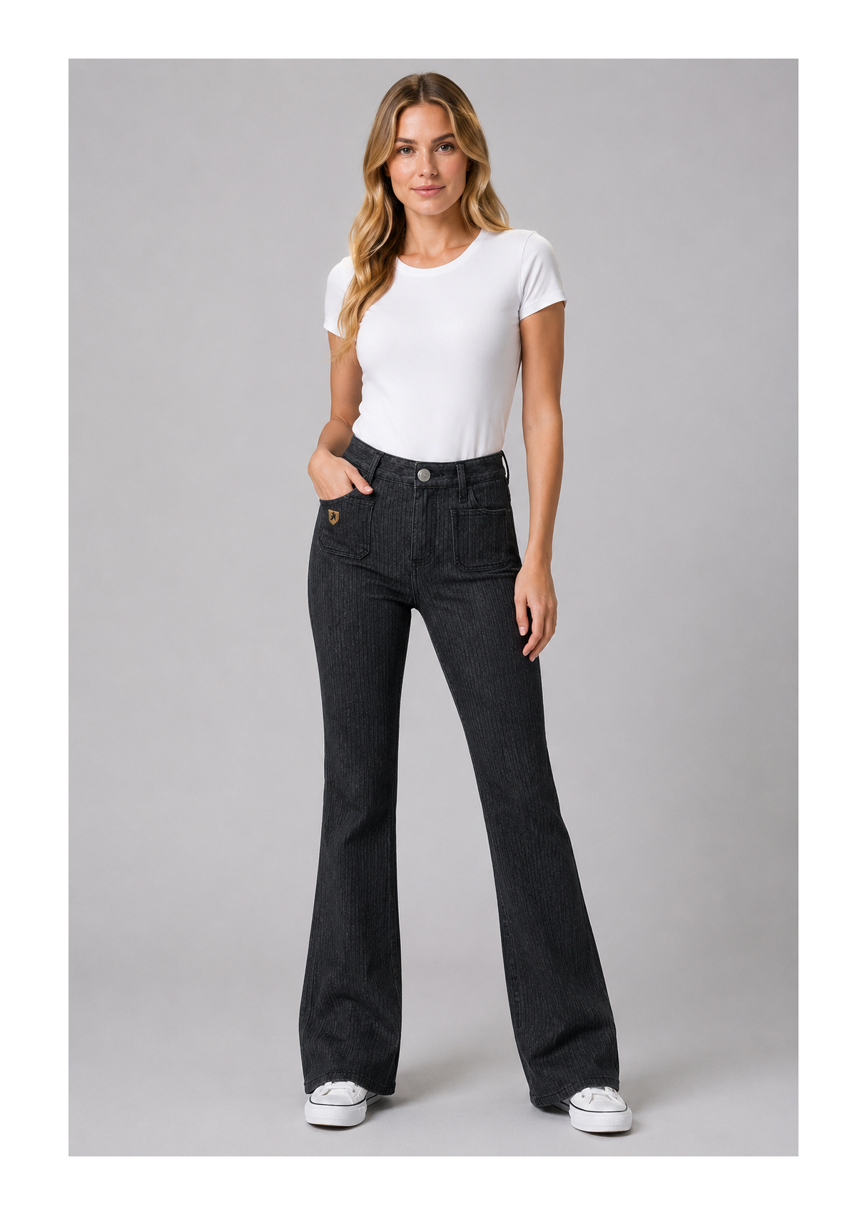Pantalón bootcut Color Pana Bolsillos De Plastrón negro