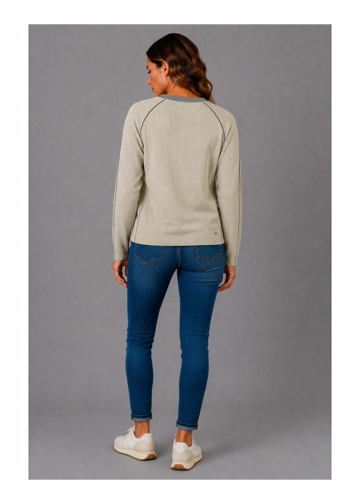 Jersey De Cuello Redondo Con Manga Japonesa Y Acabado De Pelo De Jeans Para Mujer  Diseño Versátil