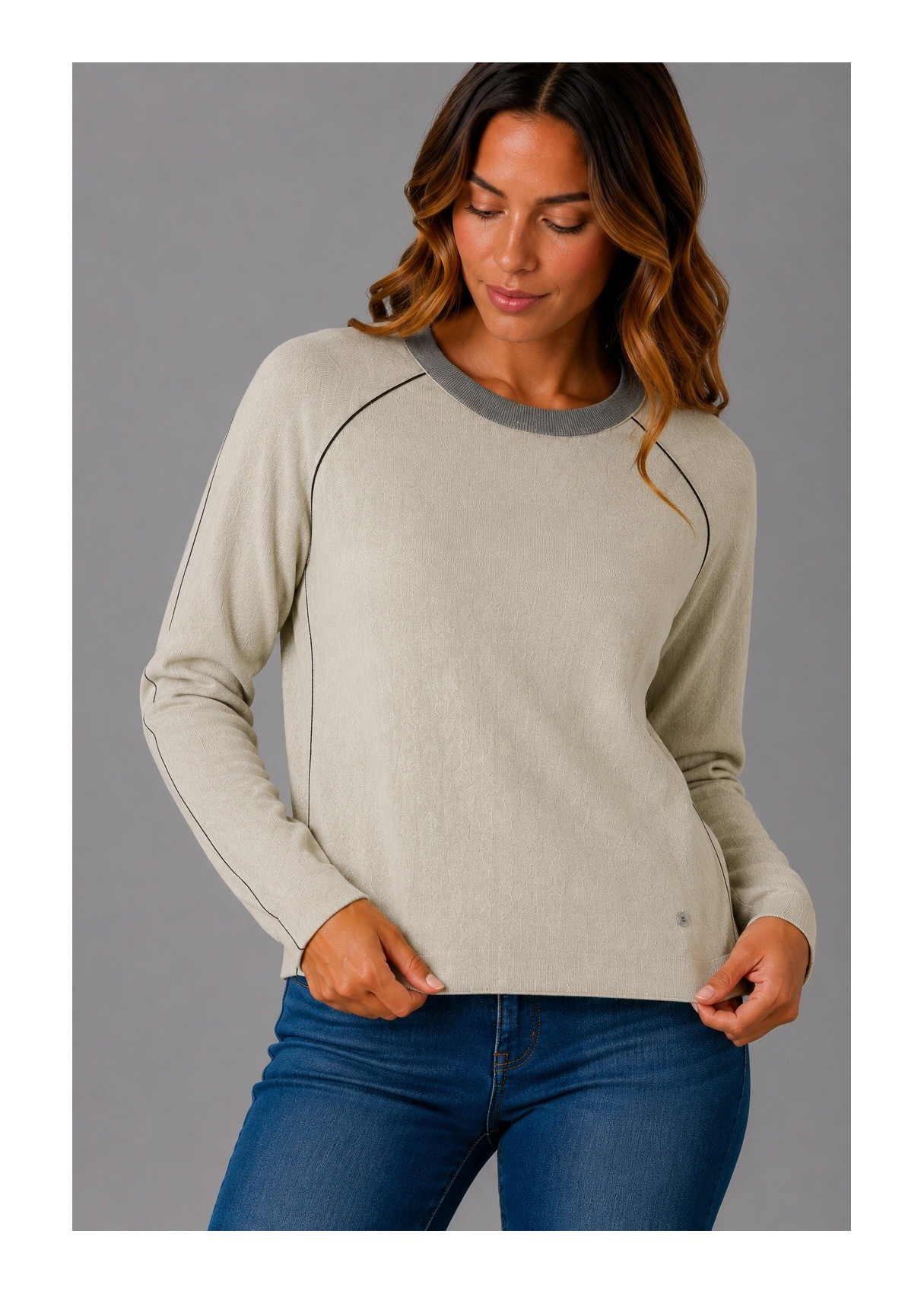 Jersey De Cuello Redondo Con Manga Japonesa Y Acabado De Pelo De Jeans Para Mujer  Diseño Versátil