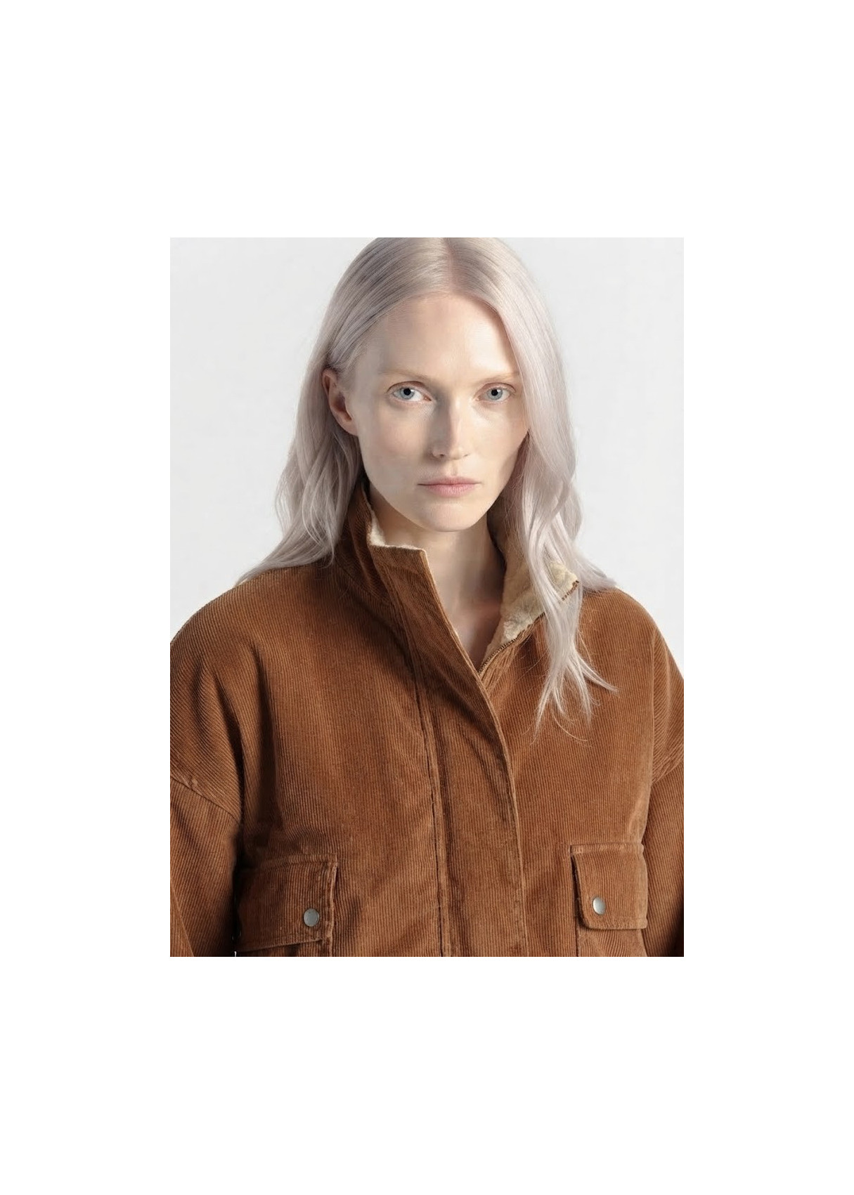 Cazadora pana bolsillos marrón