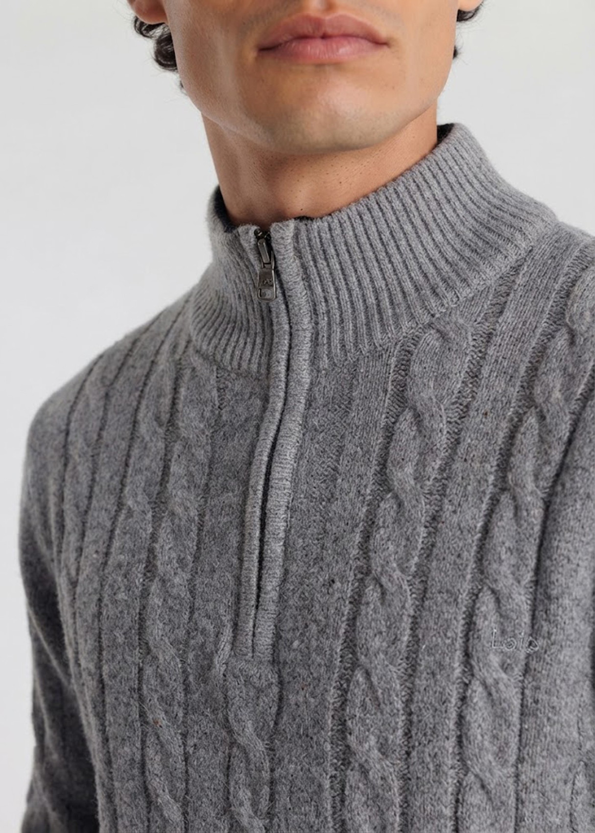 Jersey Cuello Perkins cremallera Punto Cableado gris