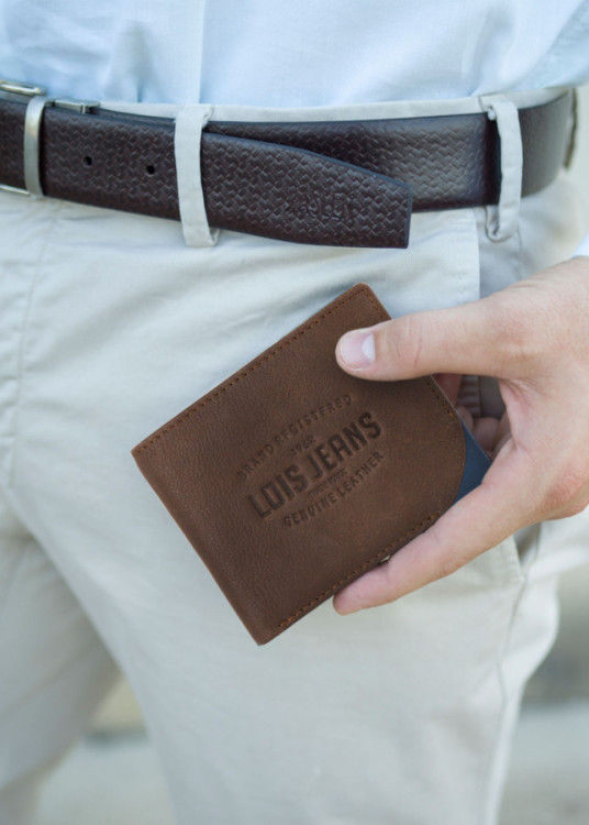 Cartera billetera con monedero y compartimentos horizontal marrón