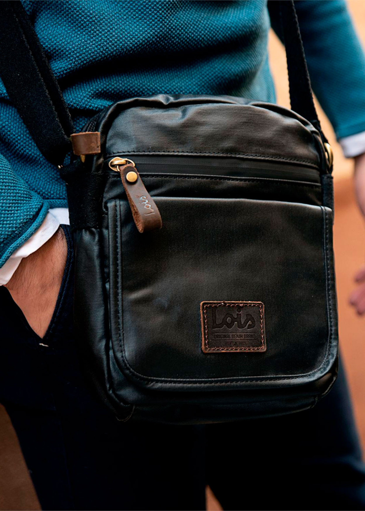 Bolso Bandolera de Lona con solapa negro