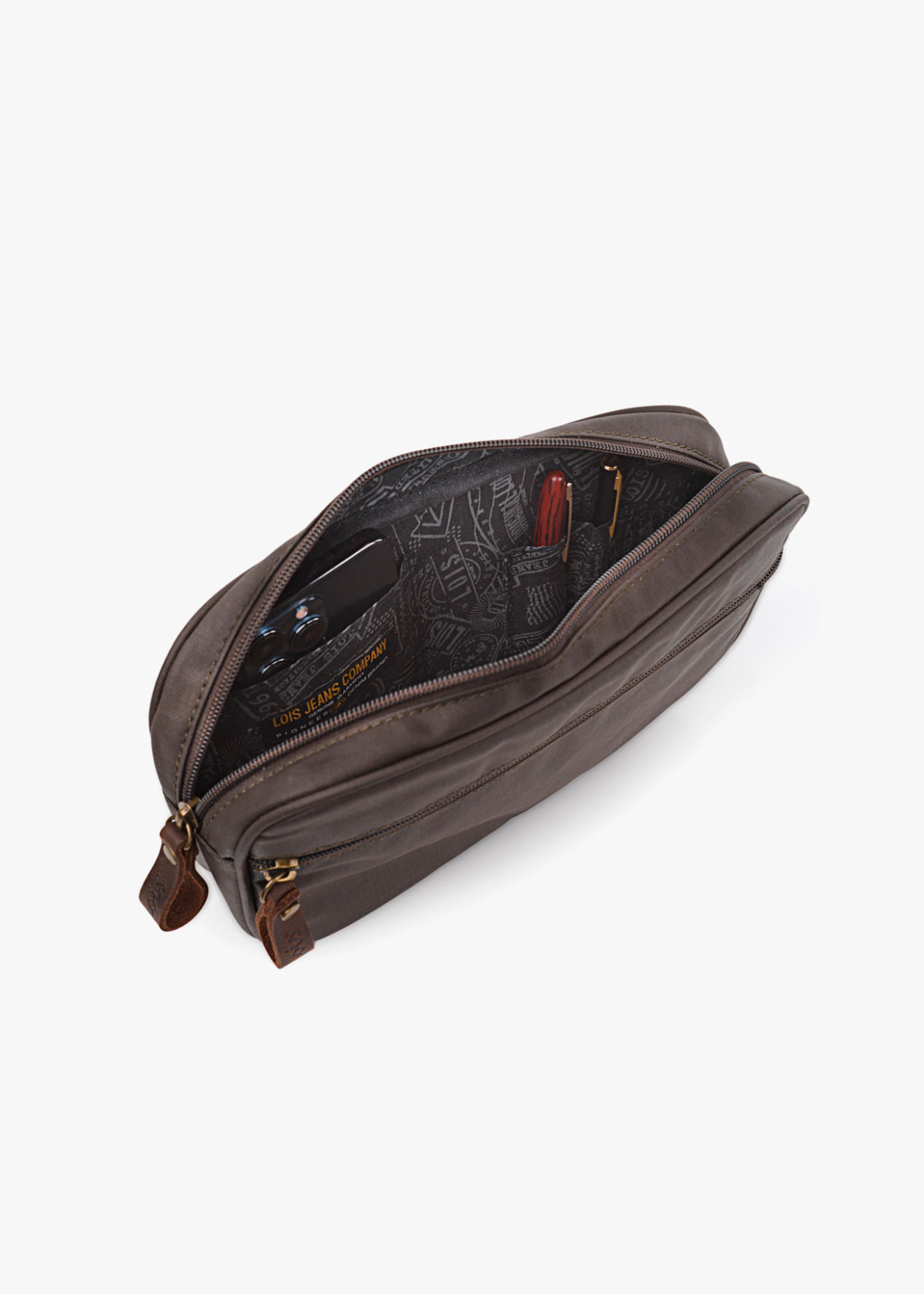 Cartera de mano de lona marrón