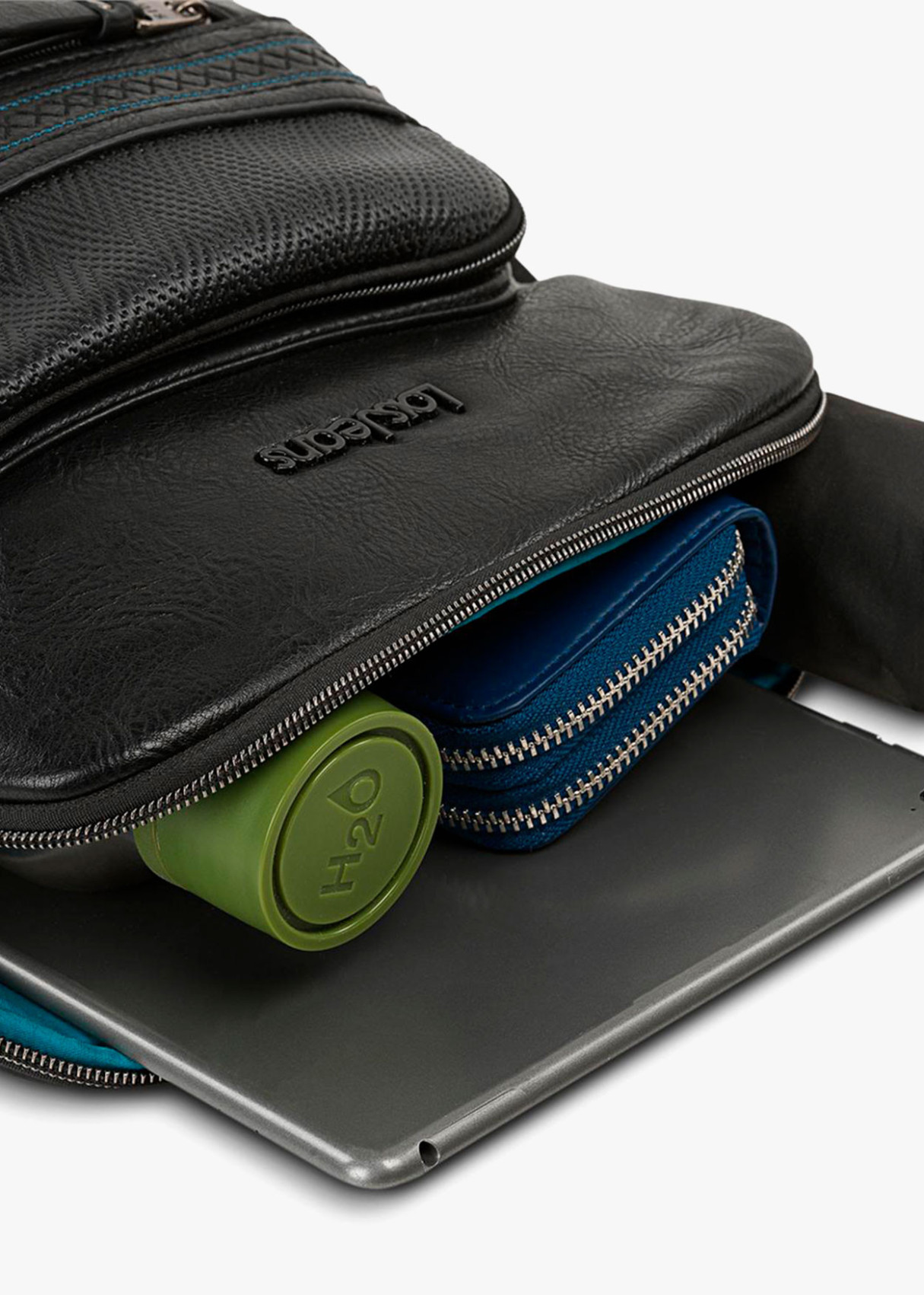 Mochila piel sintética bordados líneas