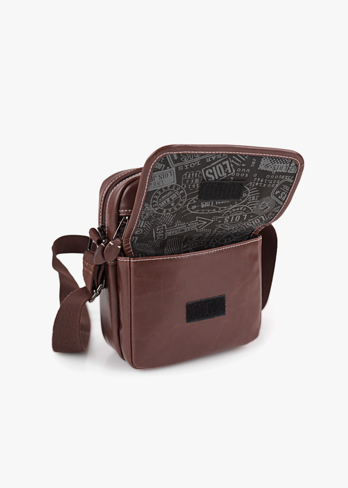 Bolso bandolera con bolsillo solapa marrón