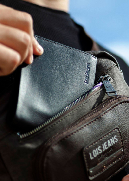 Cartera de piel horizontal clásica marrón oscuro