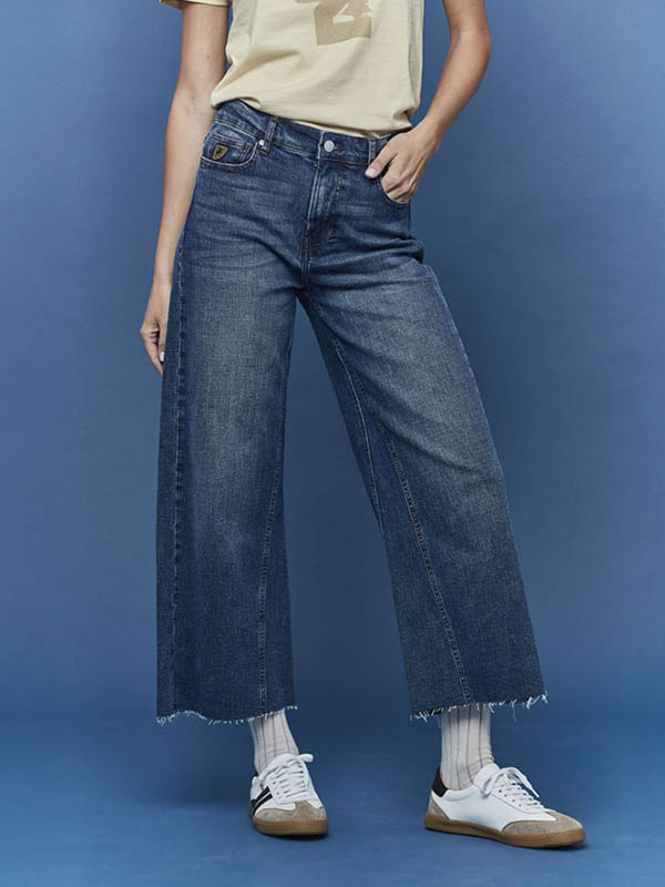 Jeans en la tienda online oficial de Lois España